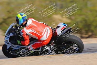 media/Nov-06-2023-Moto Forza (Mon) [[ce023d0744]]/2-Advanced Group/Session 4 (Turn 8 Inside)/